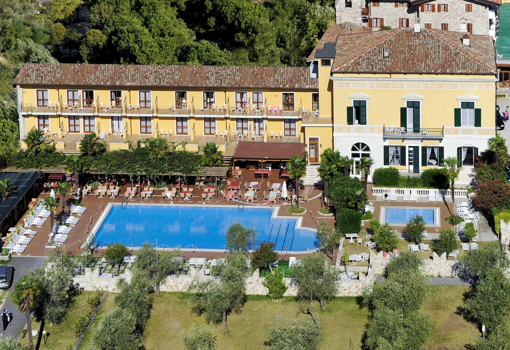 Antico Monastero Hotel 4*